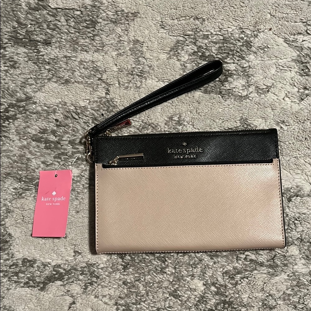 ⭐️NEW⭐️ Kate Spade Wallet/Clutch